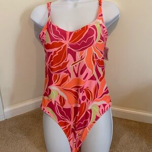 NWT Old Navy One Piece Swimsuit in Large